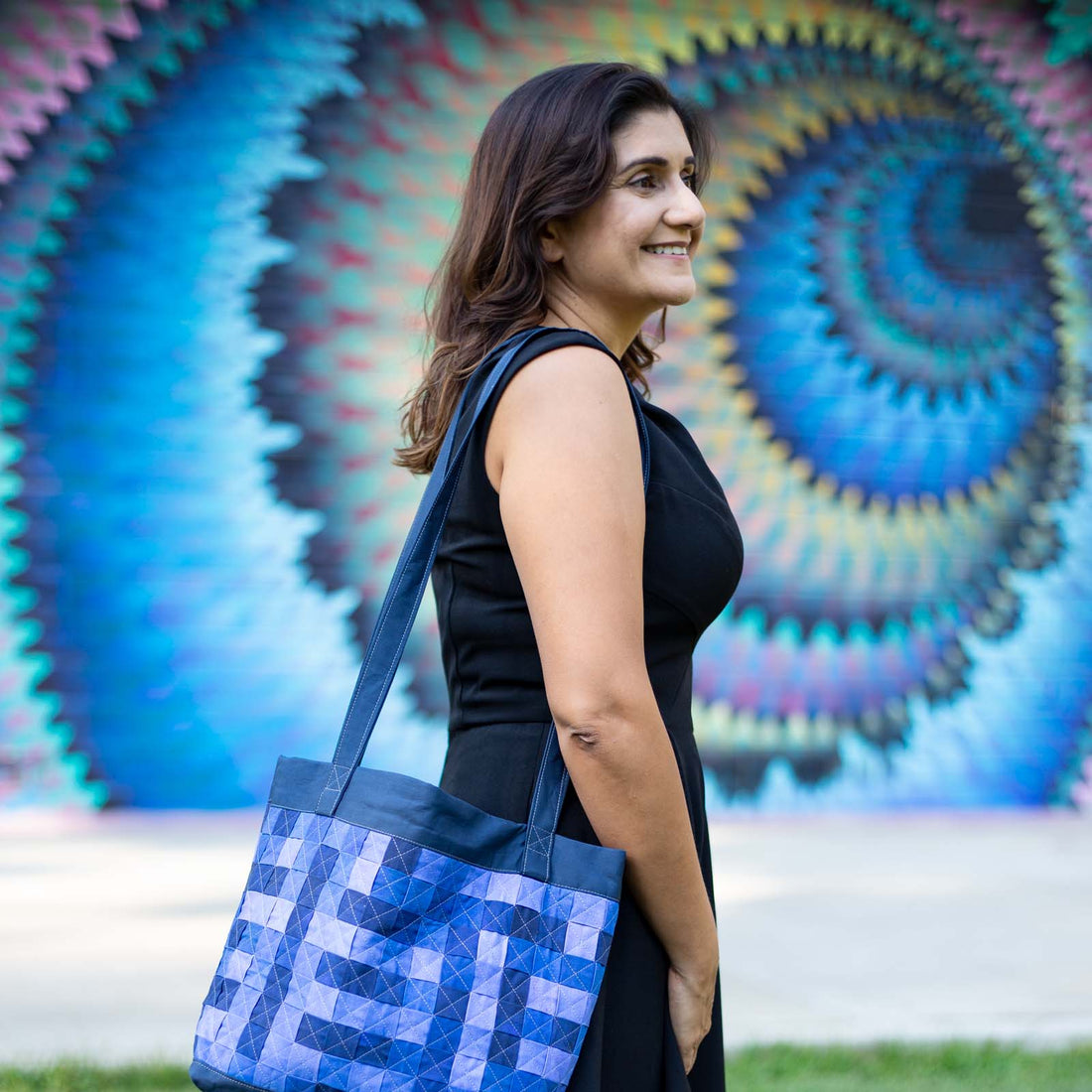 Learn the art of fabric weaving
