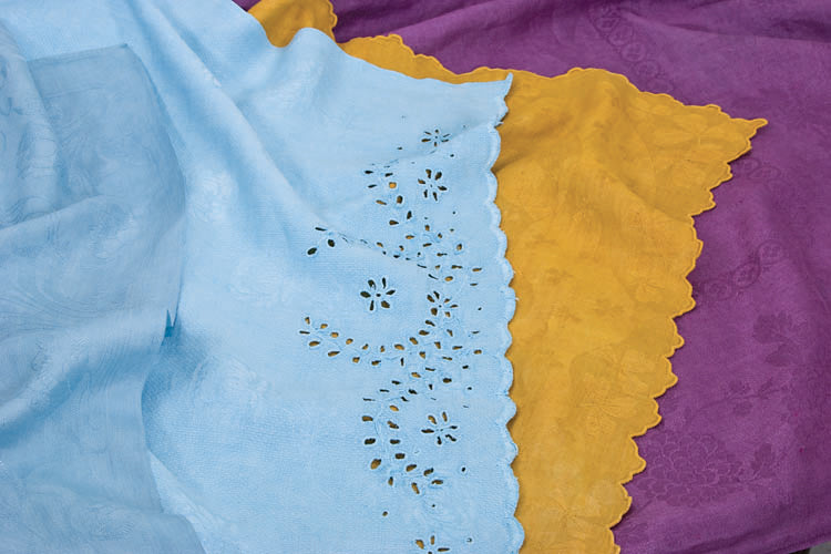 Fabric Dyeing and Color Mixing 101