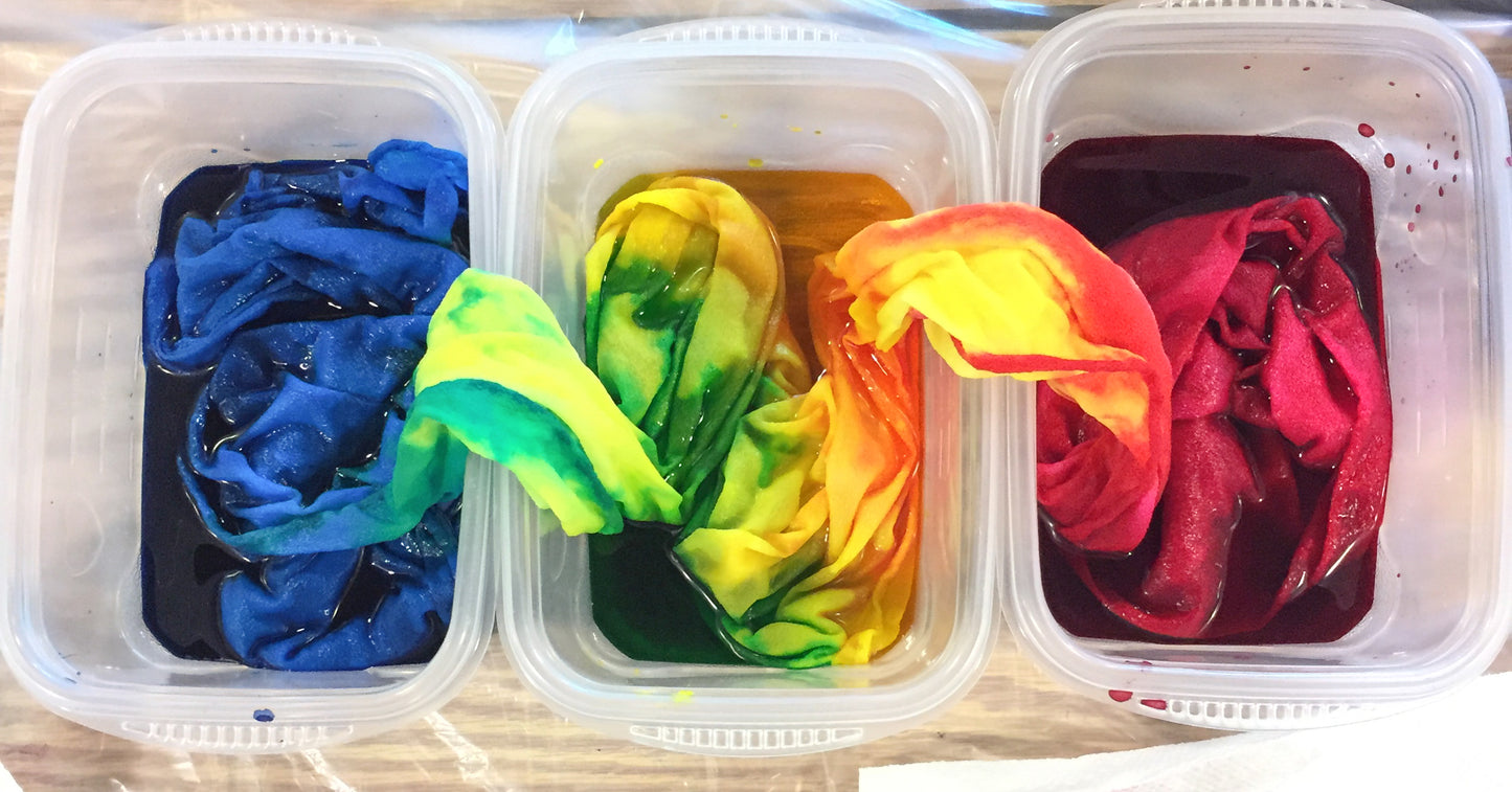 Fabric Dyeing and Color Mixing 101
