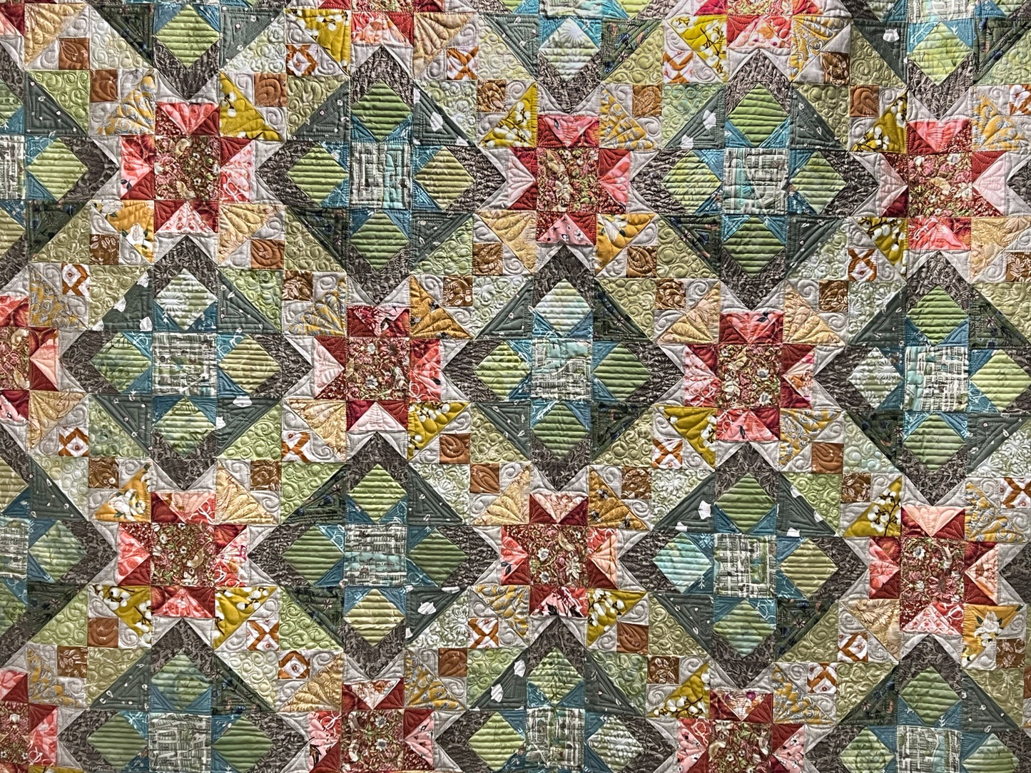 Sweet n’ Scrappy: Making Modern Quilts with Scraps