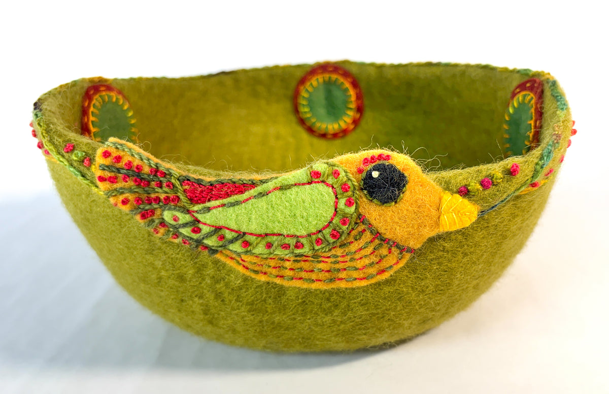 Felt Flock: Easy Embroidered Birds with Stitch Library