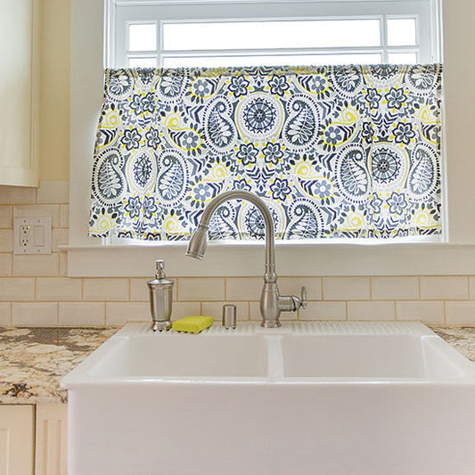 Free Project Download: Cafe Curtain