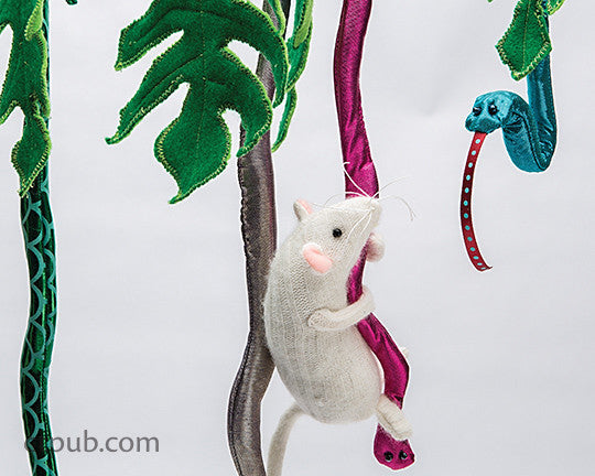 This Is Mouse - An Adventure in Sewing