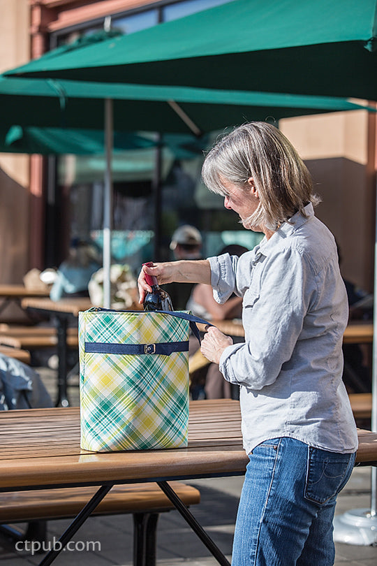 On the Go Bags  15 Handmade Purses, Totes & Organizers Digital Download