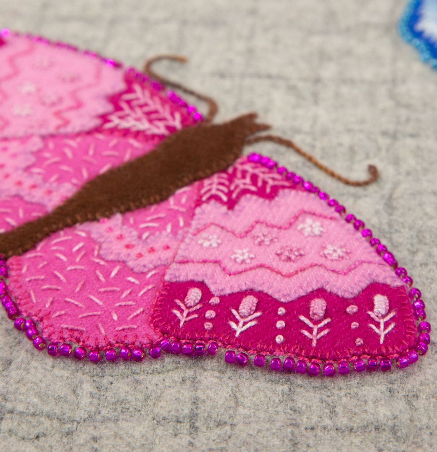 Let's Fly: Wool Appliqué with Embroidery Embellishments with Stitch Library