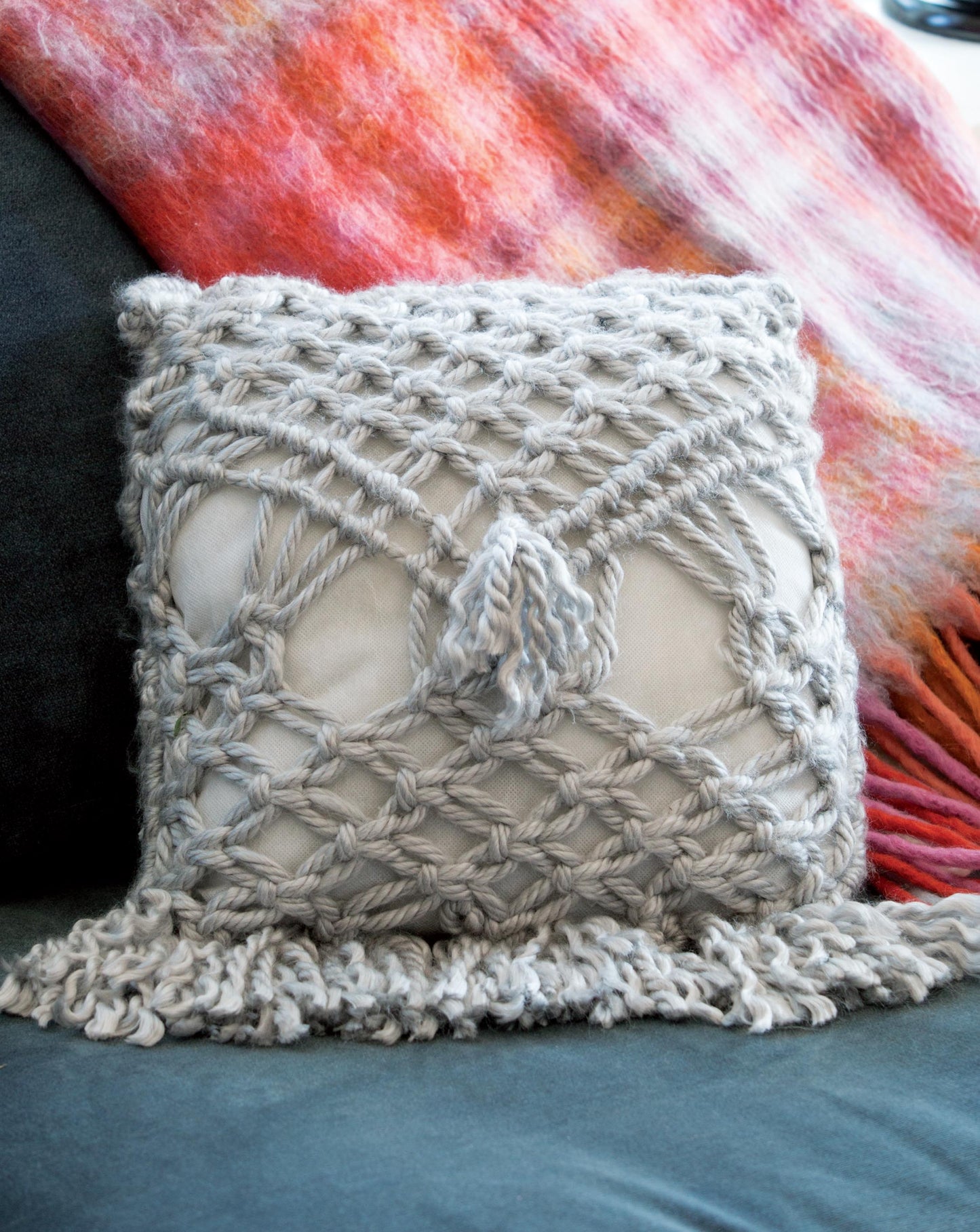 Get Started in Macramé