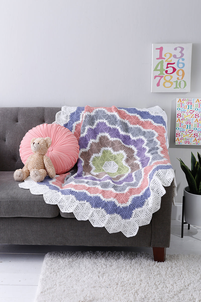 Snug Bugs—5 Crochet Afghans with Decorative Designs for Baby