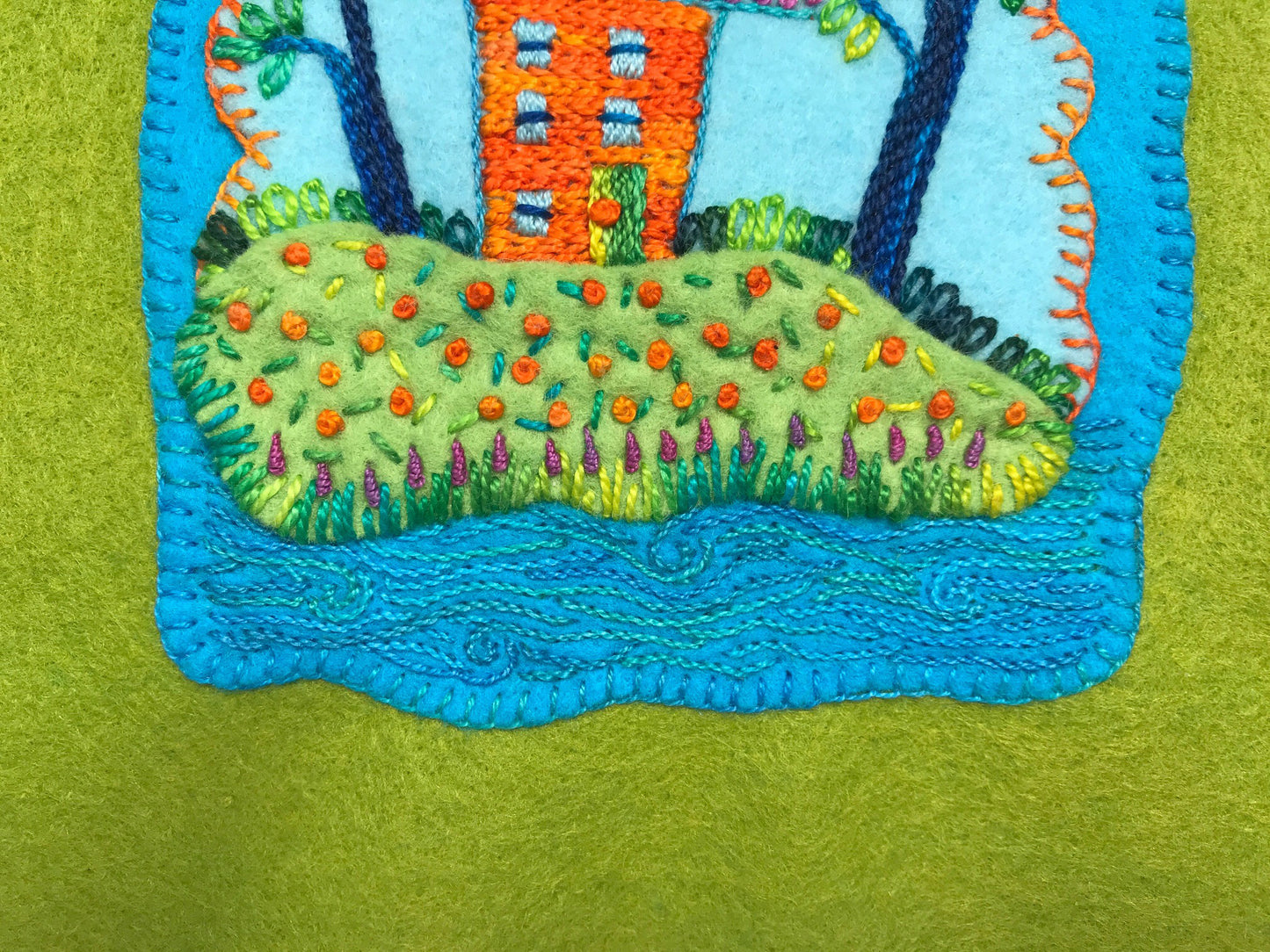 Free-form Embroidery: Little House in the Woods with Stitch Library