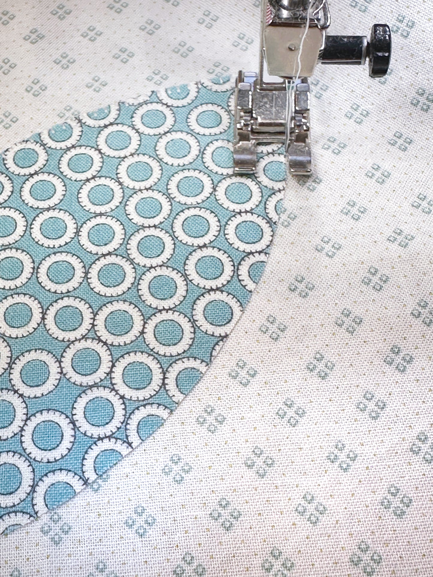 Appliqué Mastery: From Needle to Machine