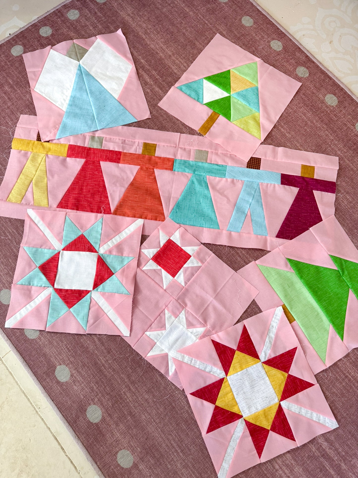 Holiday Cheer Quilt: A Modern Christmas Sampler