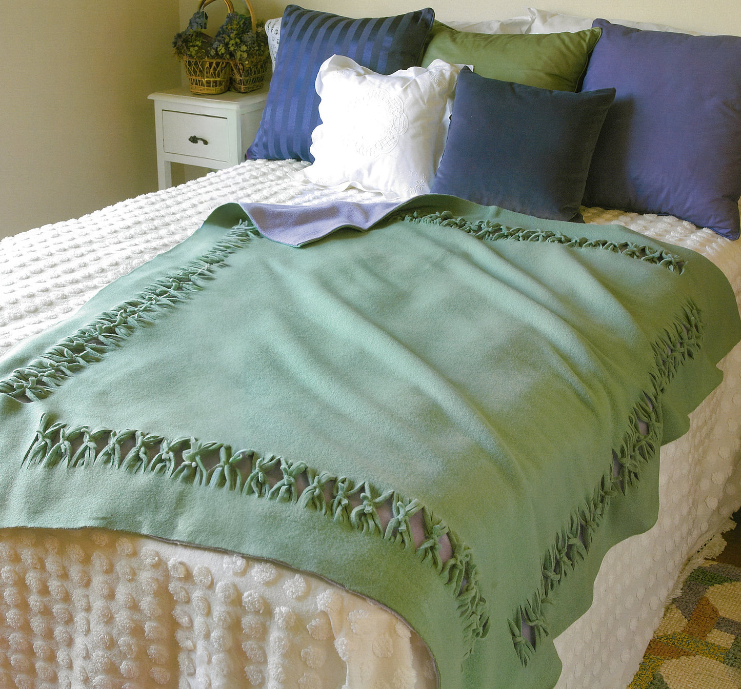 No-Sew Fleece Throws