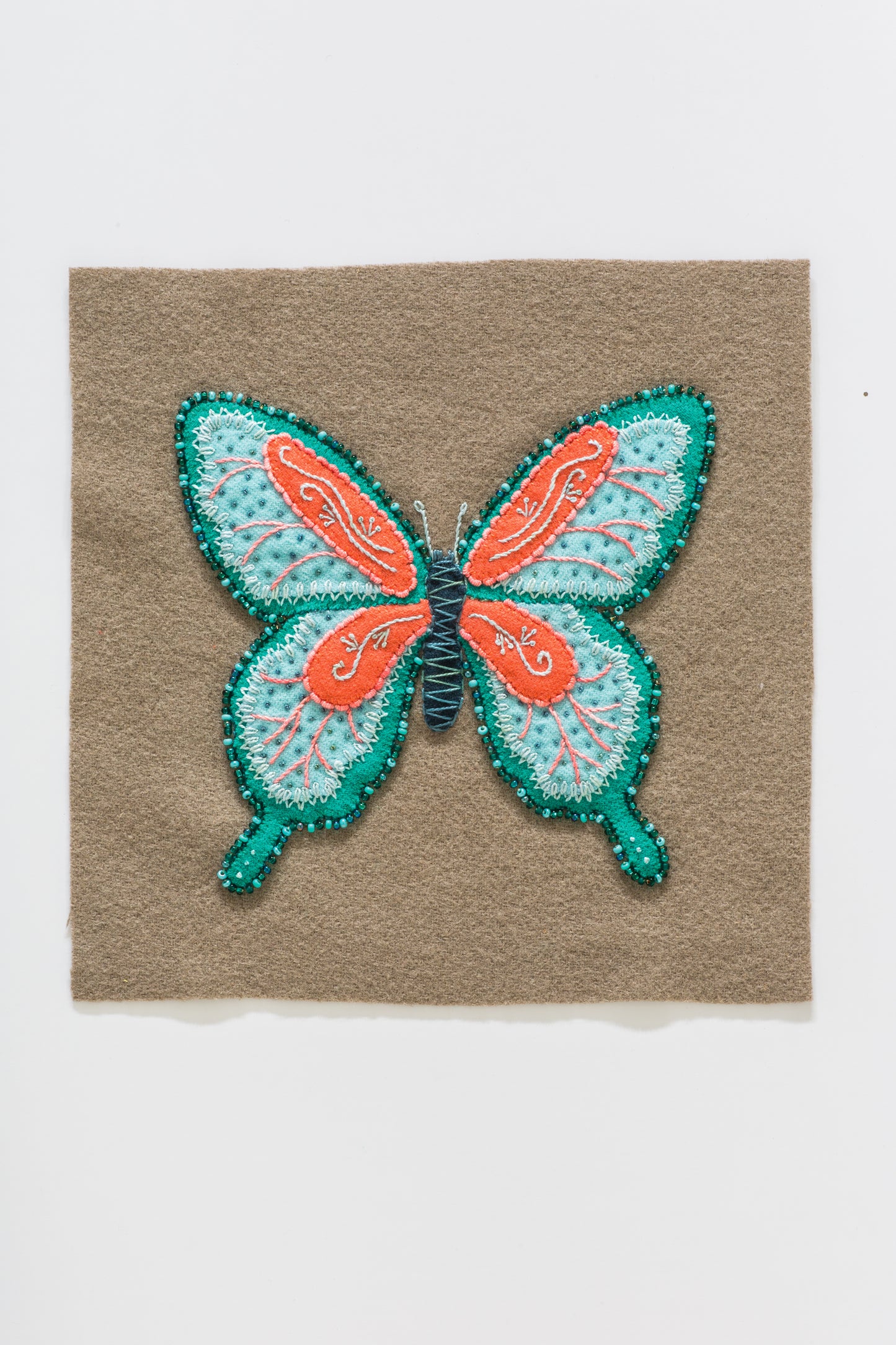 Let's Fly: Wool Appliqué with Embroidery Embellishments with Stitch Library