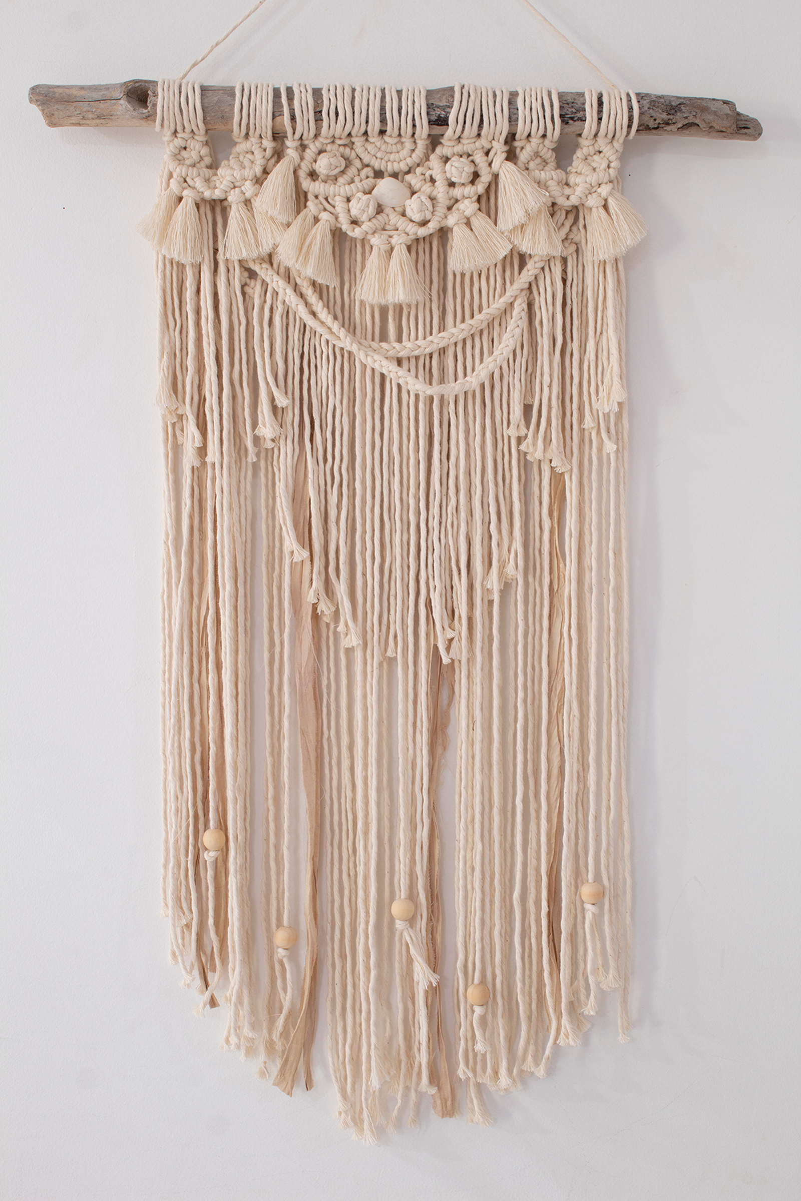 11425_ModernMacrame_WallHanging